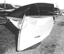 Queenie SJB rigged with Bethwaite Mast in 1989