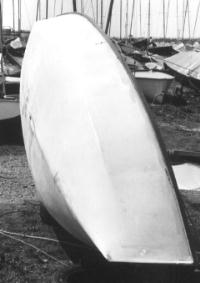 Queenie SJB - underside seen from the bow.